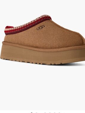 UGG Tasman Platform Mule in Chestnut with Red Trim